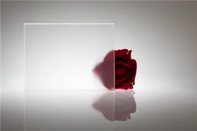 صفيحة شفافة صقيع