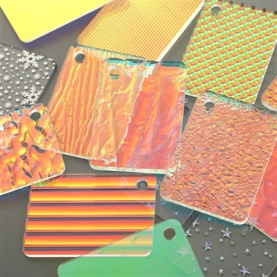 صفائح الأكريليك اللامعة